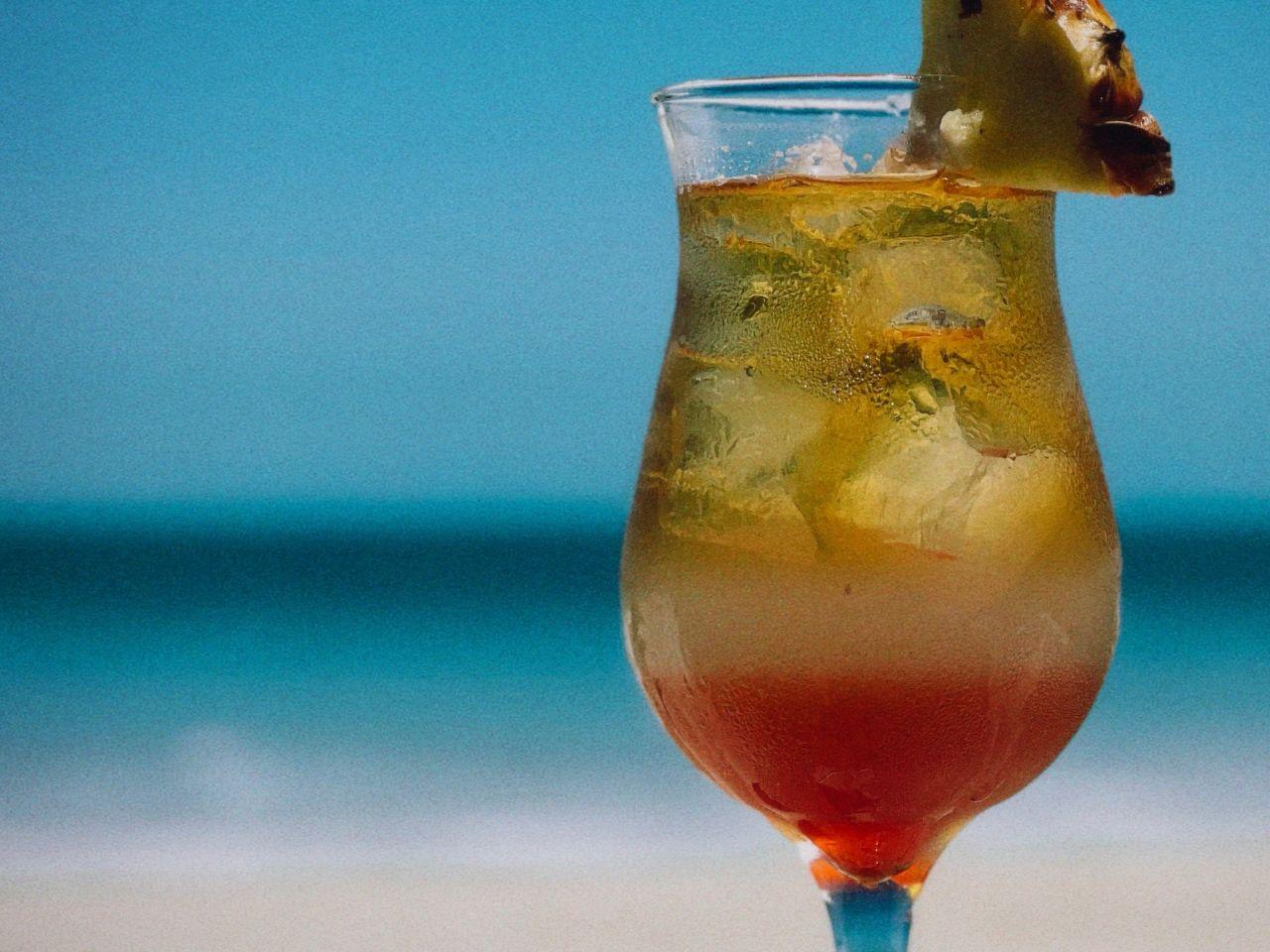 Jerk chicken, rum punch at Pushcart Jerk Center & Rum Bar