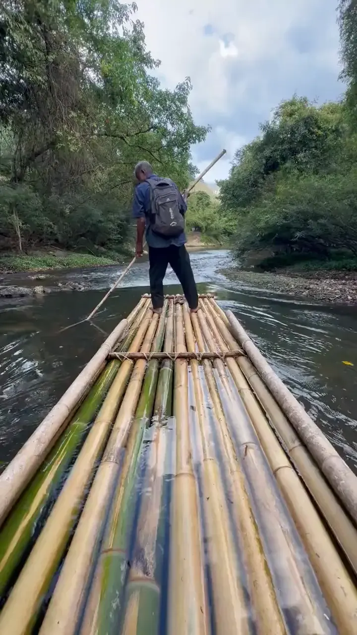 Bamboo Rafting on the Martha Brae